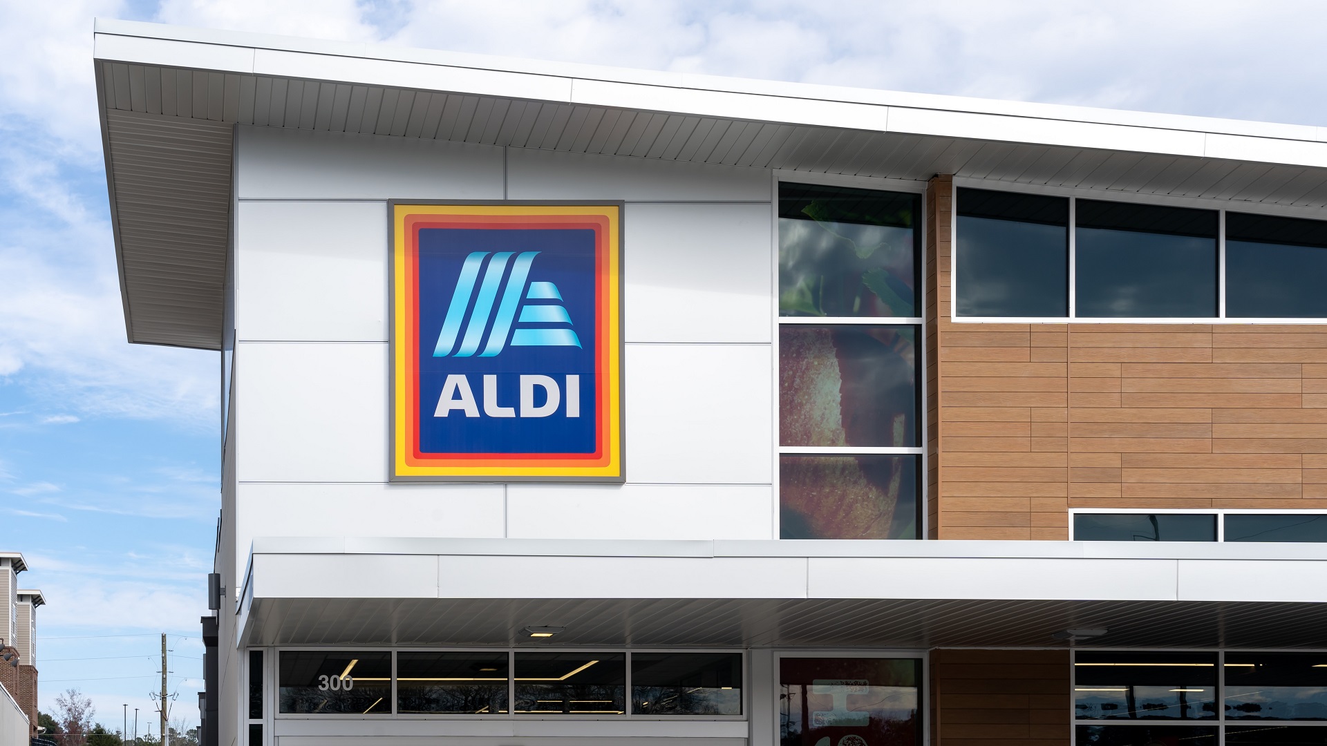 Walmart vs. Aldi: Which Has Better Prices on Fall Basics?