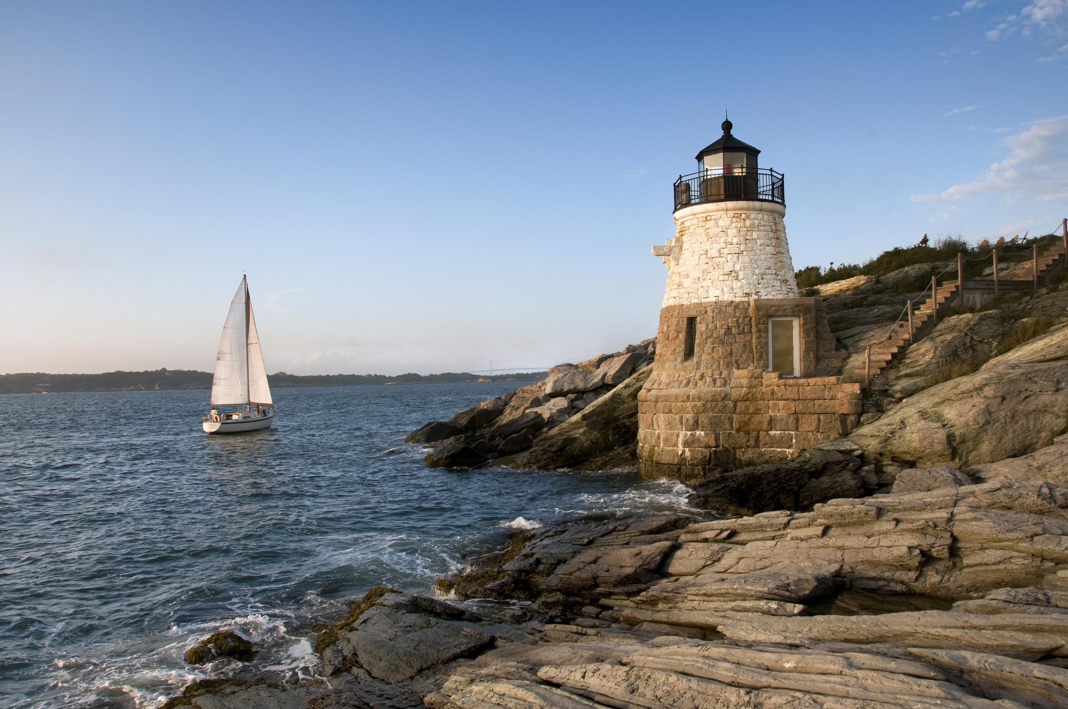 Castle-Hill-Lighthouse-in-Newport-RI.