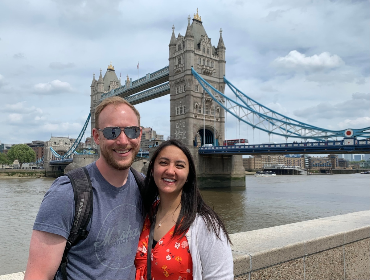 Alister and his wife Nara in front of Tower Bridge