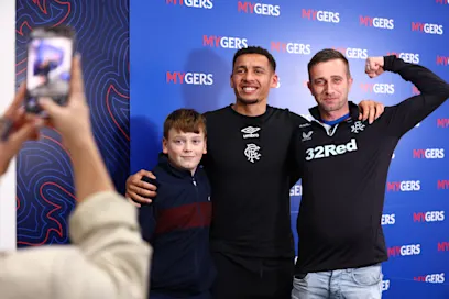 181125 MyGers Q&A with James Tavernier 51