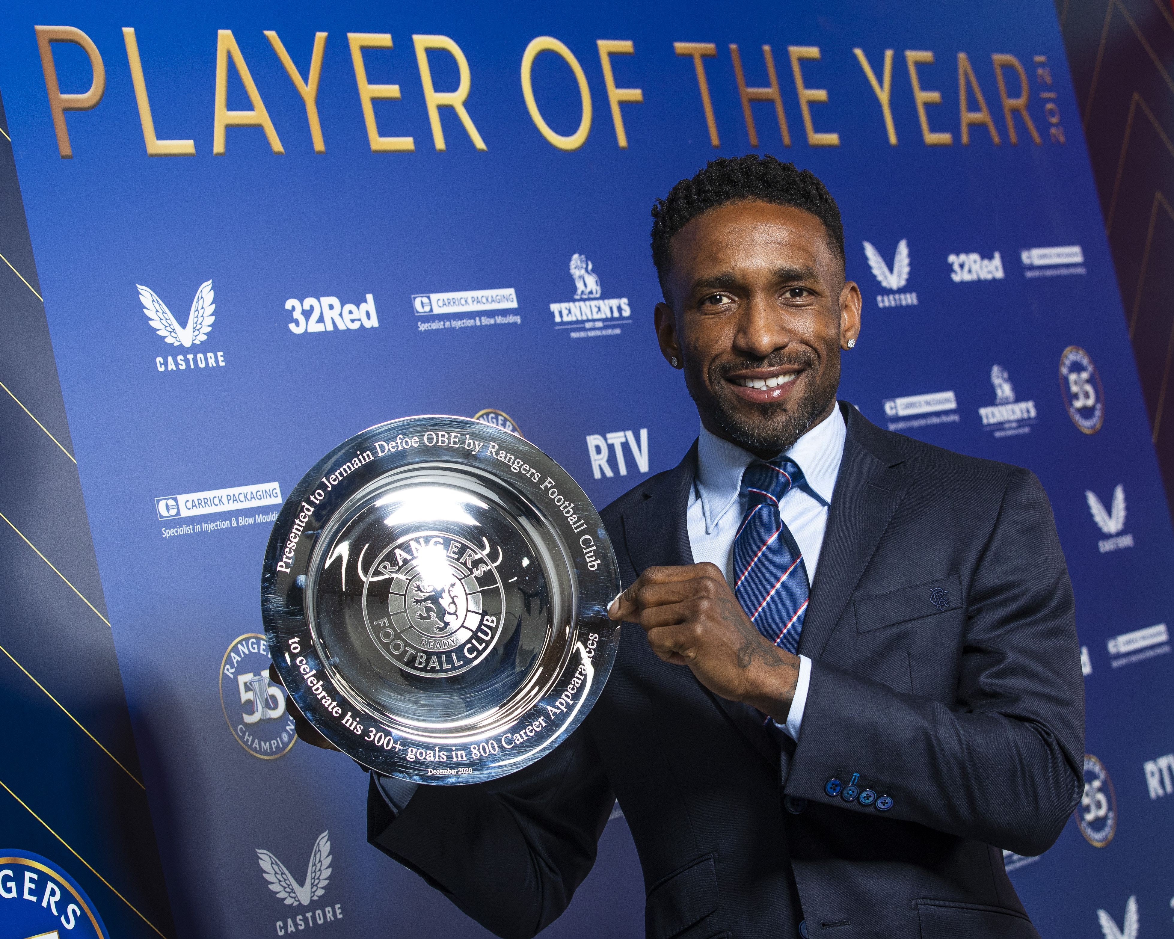 170521_POTY_Awards_-_Jermain_Defoe_-_Player_Milestone_16.JPG