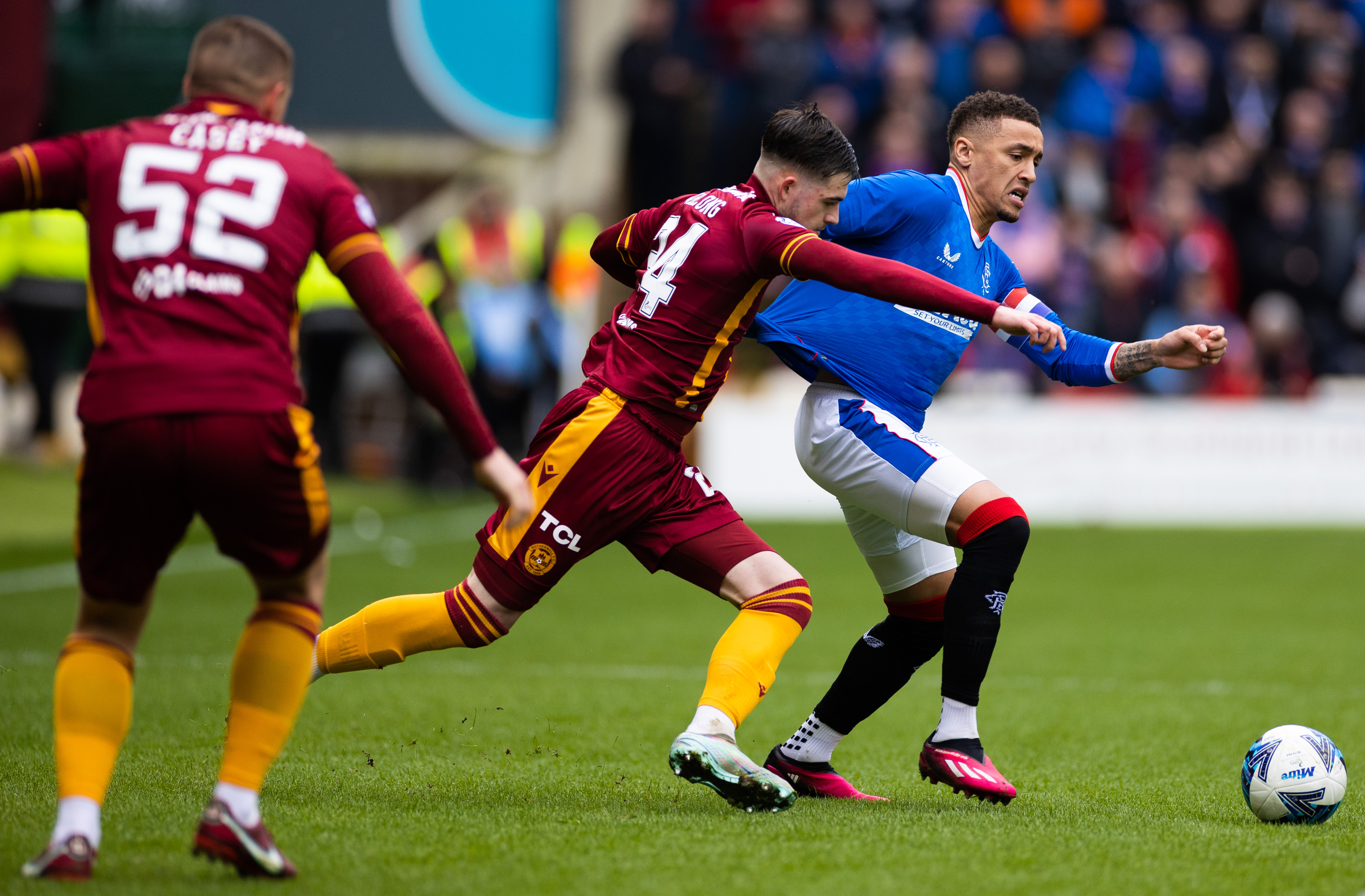 Gallery Rangers Take The Points In Motherwell Rangers Football Club