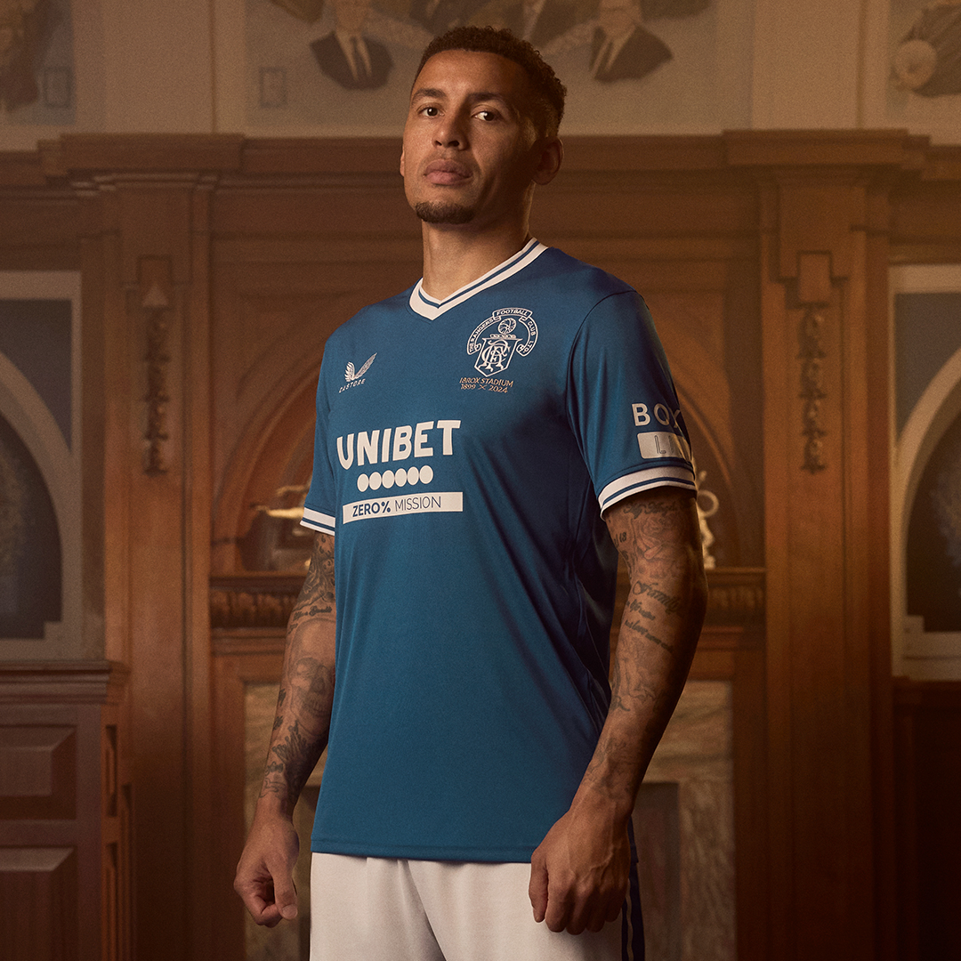 ウェア UMBRO Northern Ireland 125th anniversary UMBRO Northern Ireland 125th anniversary - メルカリ