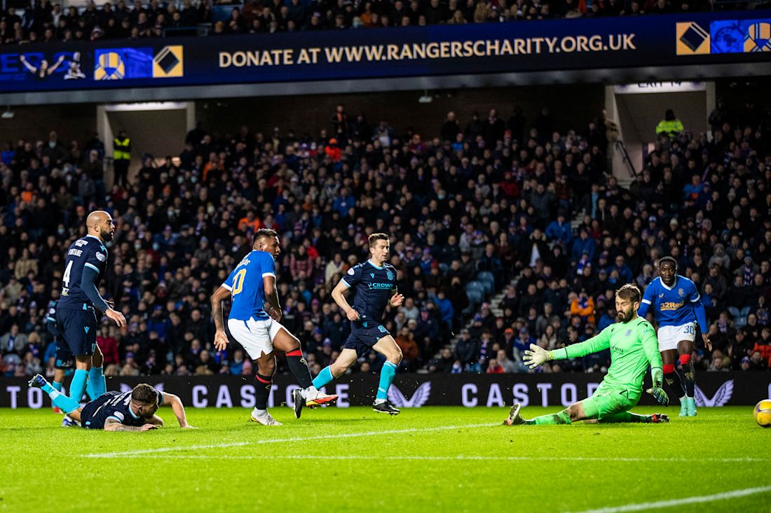 gallery rangers against dundee at ibrox rangers football club