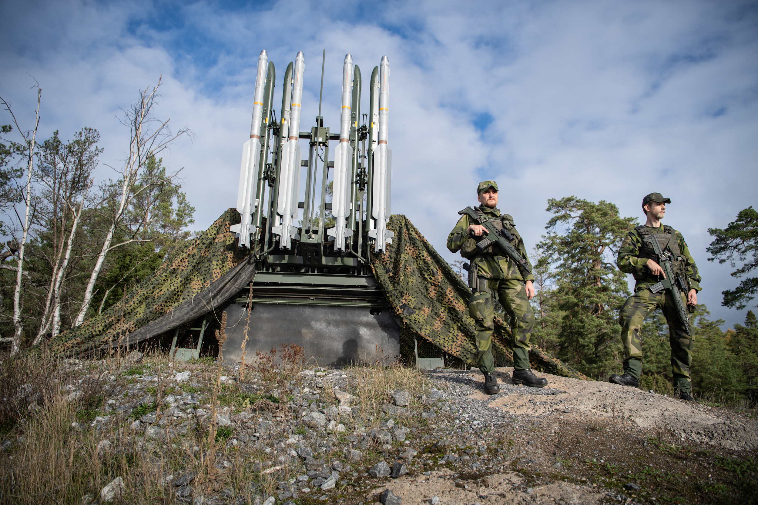 IRIS-T SLS monterad på en bandvagn, benämnd Eldenhet 98 Foto: Bezav Mahmod/Försvarsmakten