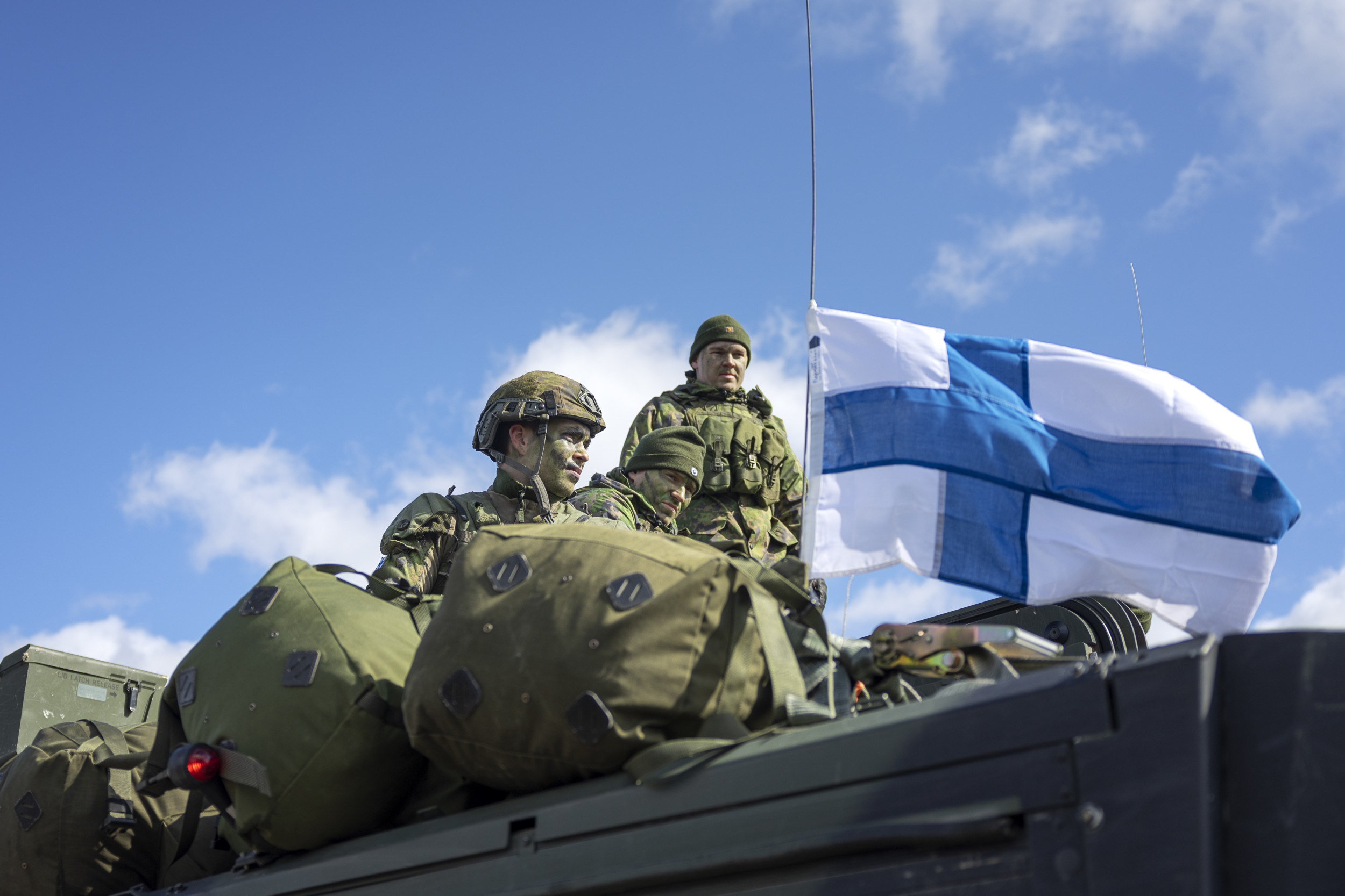 Finska soldater ur Nylands brigad ansluter till Aurora 23 Foto: Bezav Mahmod