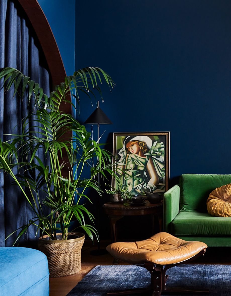 Hickford Street_deep blue walls_living room
