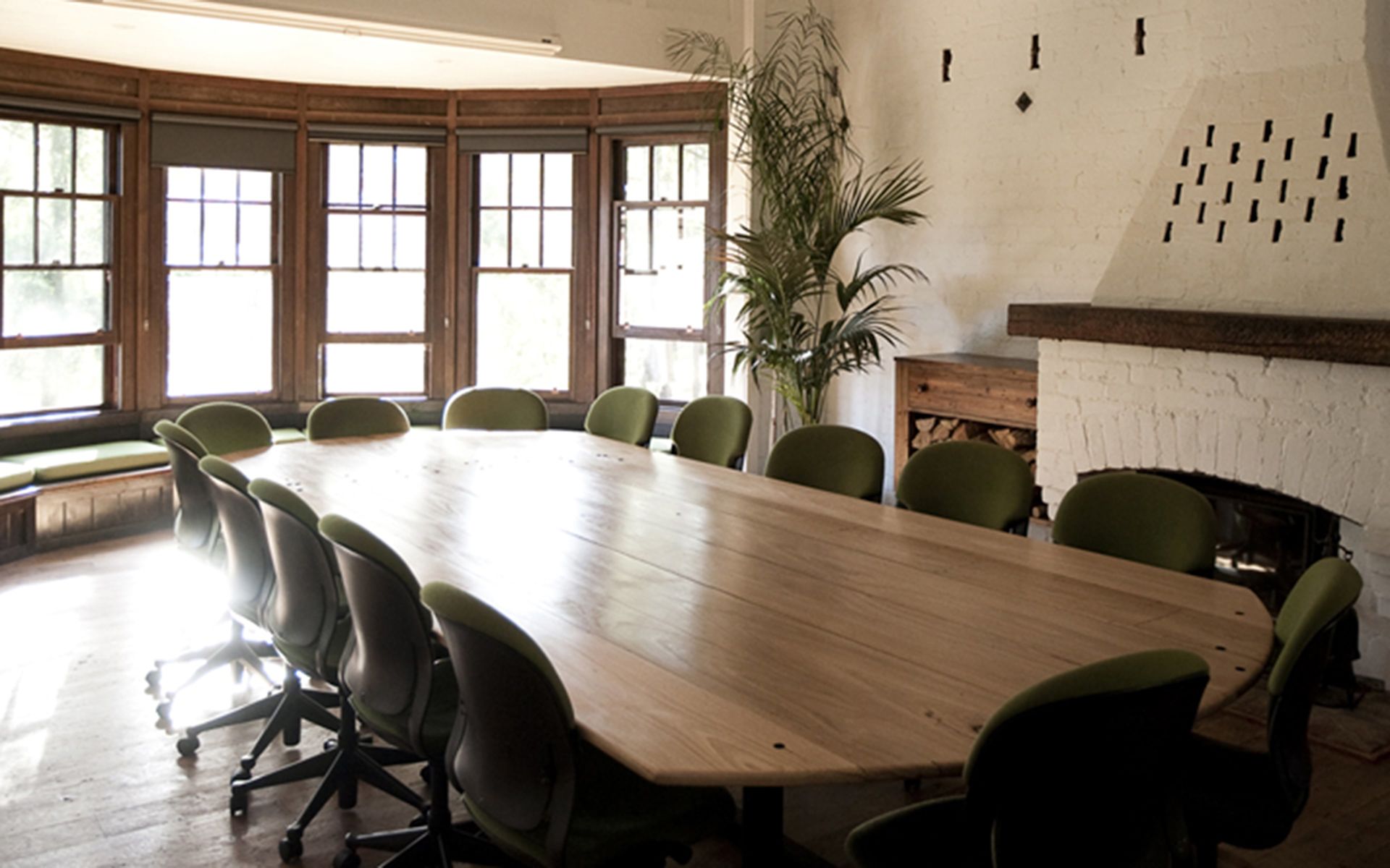 hummingbird eco retreat_wellness meeting room