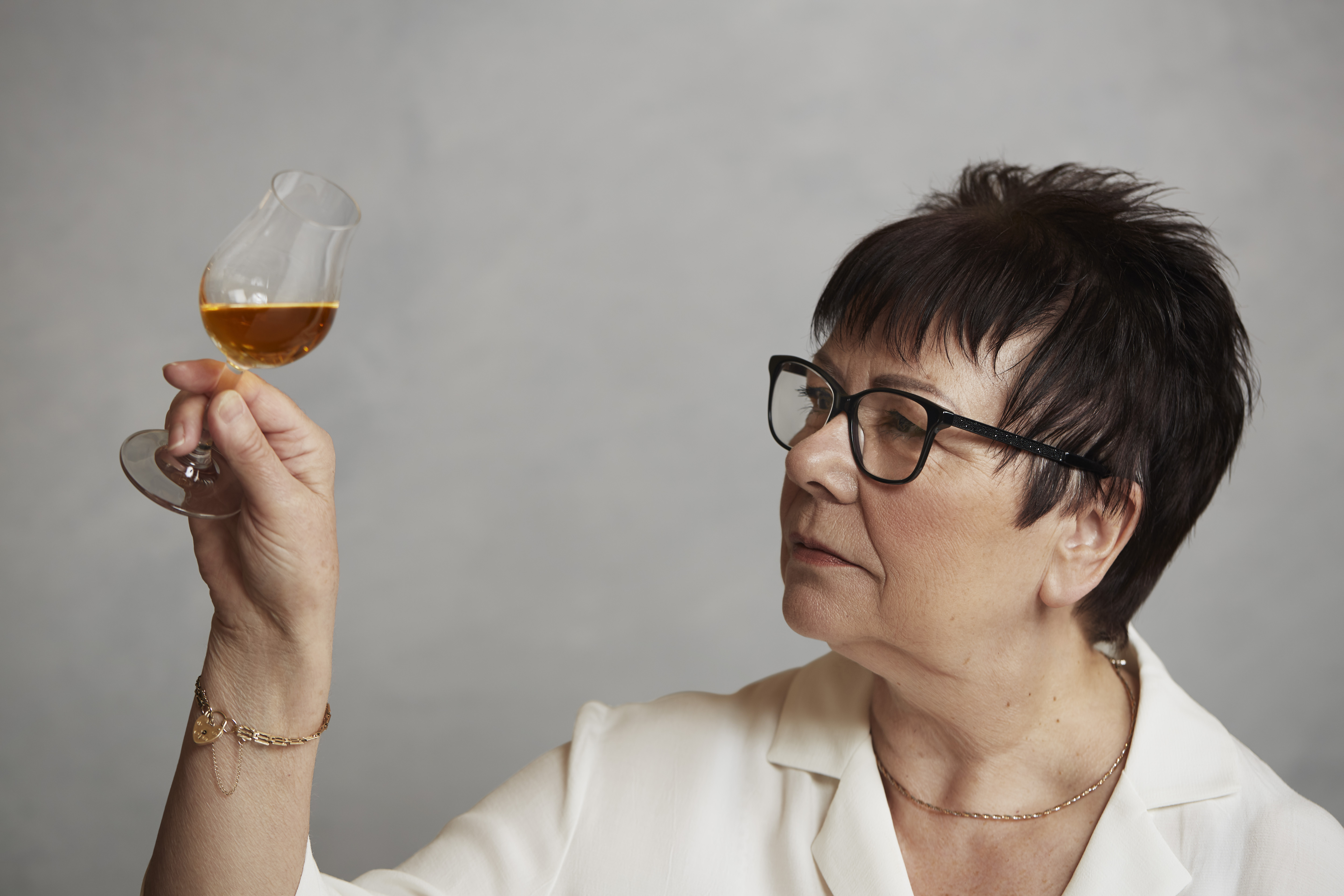 Maureen Robinson holiday a dram of whisky