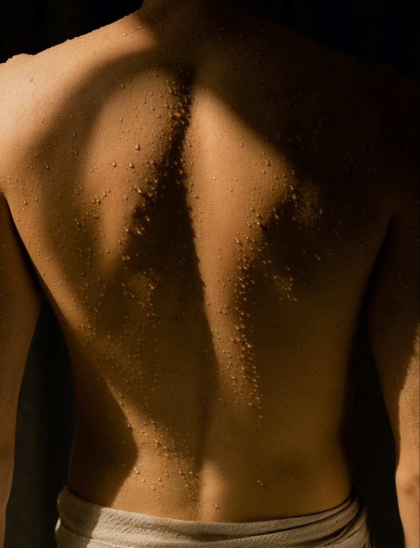 3 hoitoa, joiden avulla selkäsi iho hehkuu
