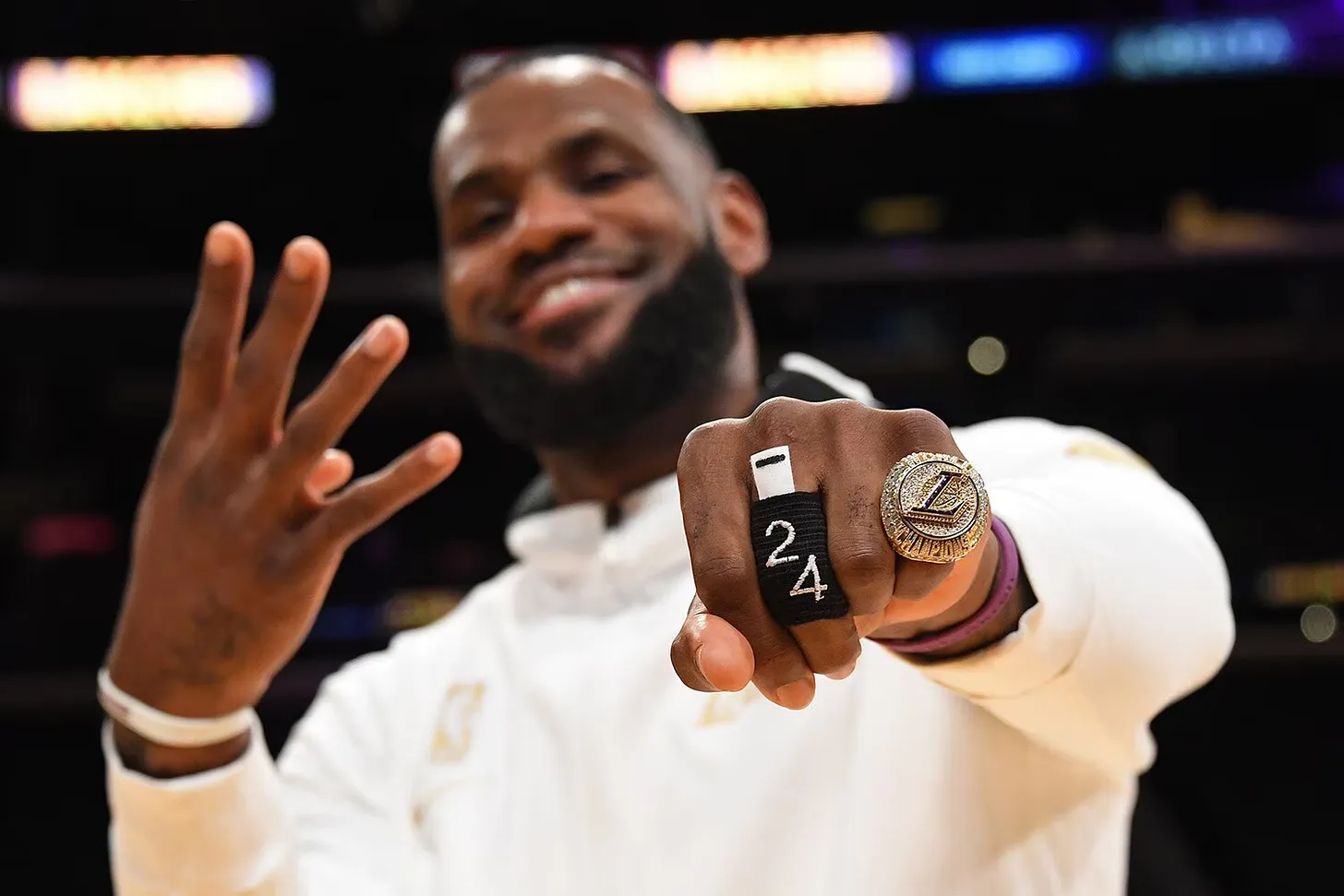 How Much Is a NBA Finals Championship Ring Worth? | Up in The Rafters
