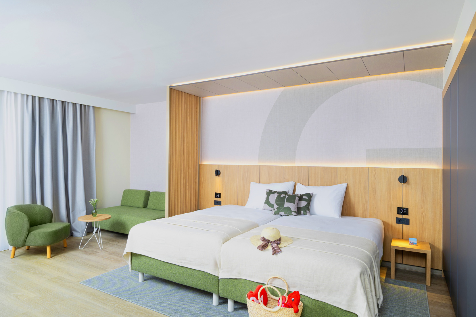 Hotel Garden Istra Superior room with balcony pool side Family (11)