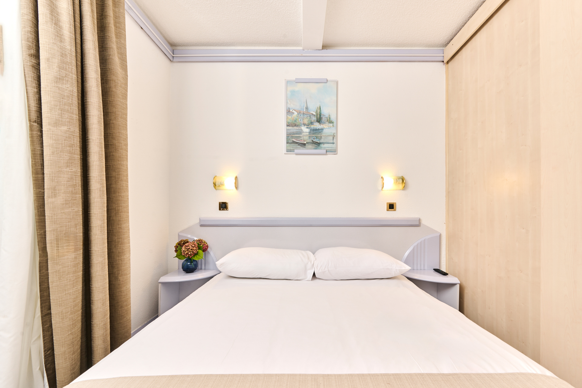 hotel plavi economy room