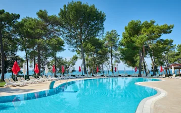 Hotel Aurora Plava Laguna 2024 outdoor swimming pool (1)