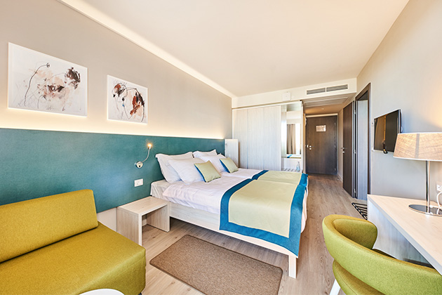 Hotel Sipar Connected Superior room with balcony park side(4)