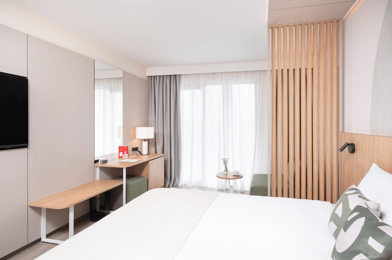 Hotel Garden Istra classic room with balcony park side extra bed room(11)