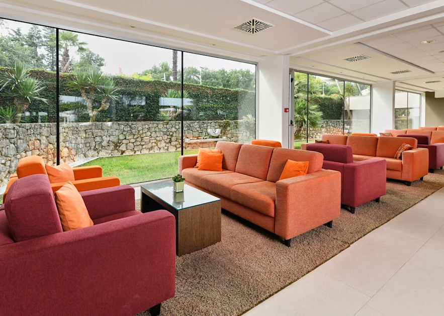 hotel-mediteran-plava-laguna-restaurants-and-bars-lobby-bar-2