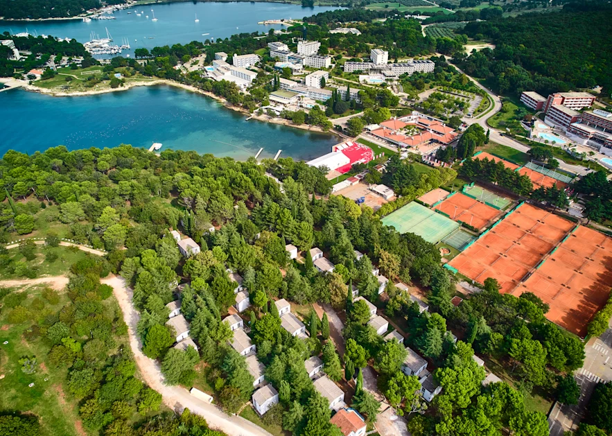 apartments-astra-landscape