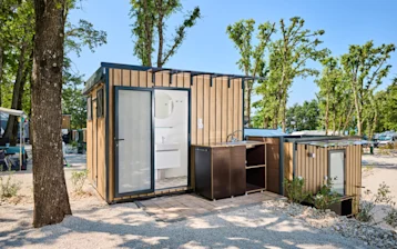 IC SUPERIOR MARE PITCH WITH BATHROOM3