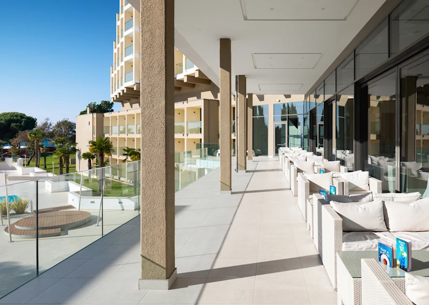 hotel-materada-plava-laguna-restaurants-and-bars