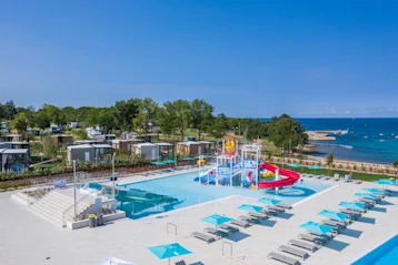 camping-park-umag-pools-beaches-canova-pool