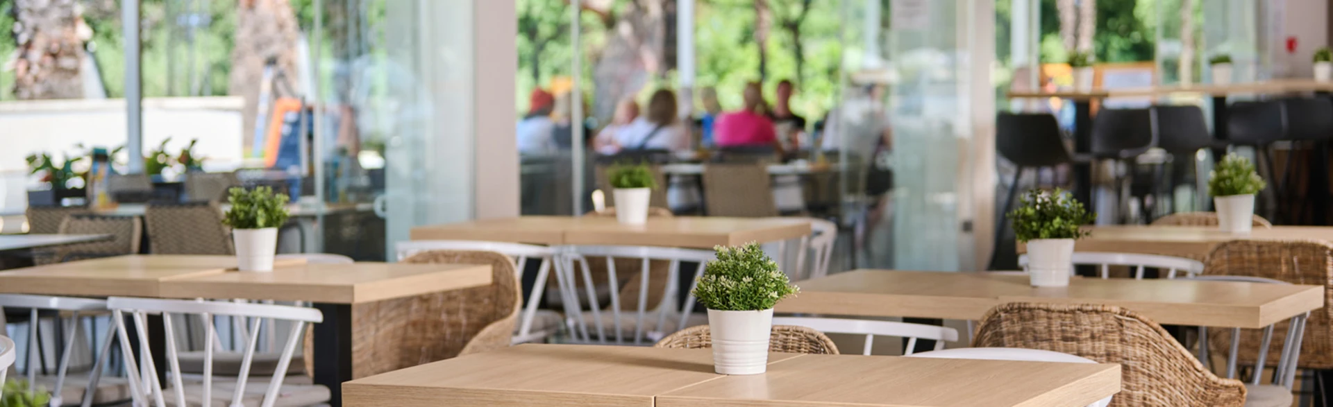 Zelena Resort - Restaurants & Bars