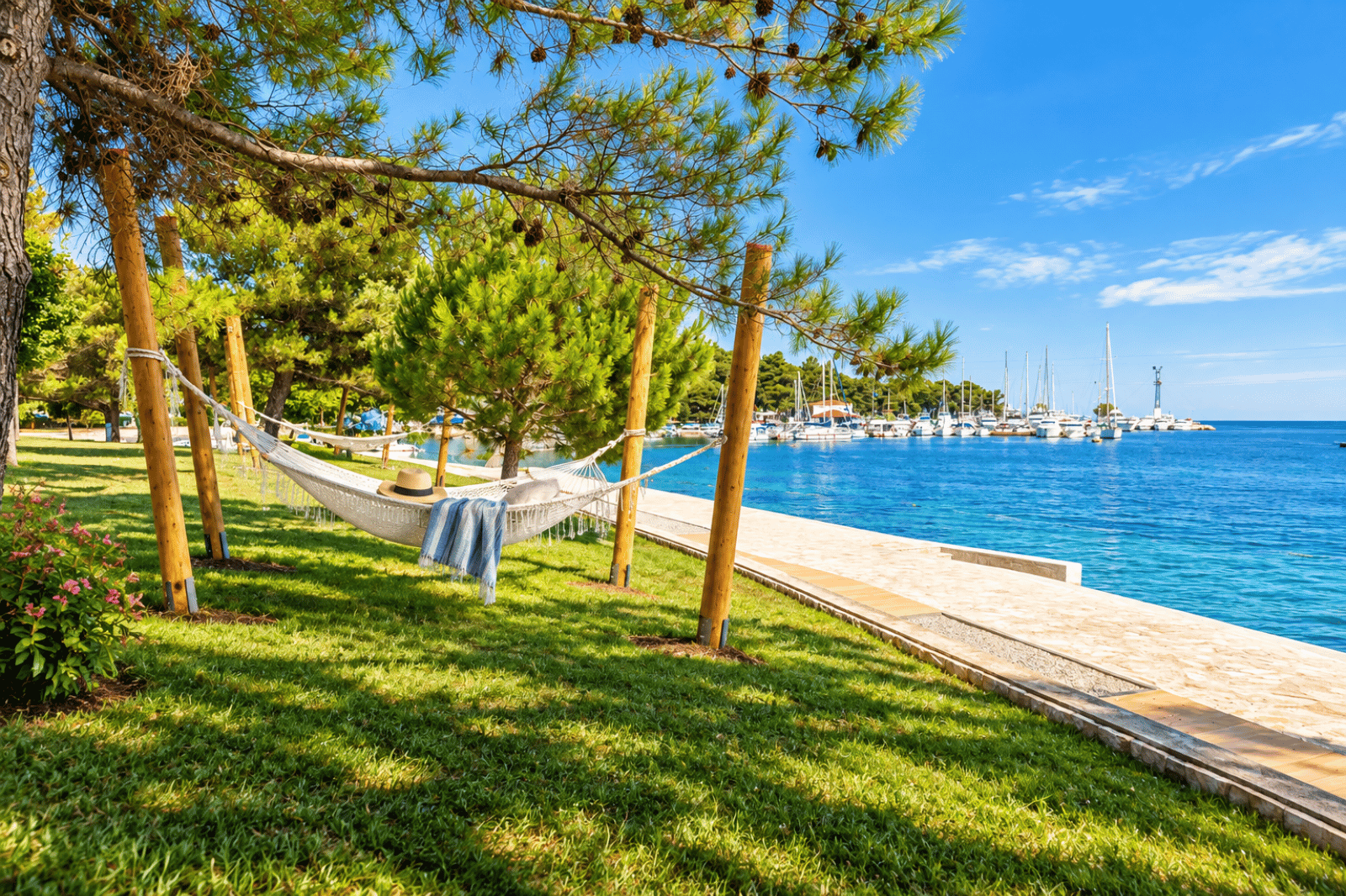 hotel-molindrio-plava-laguna-beach-1