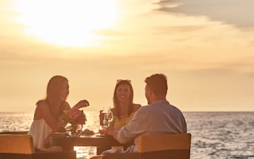 explore-destinations-porec-nightlife