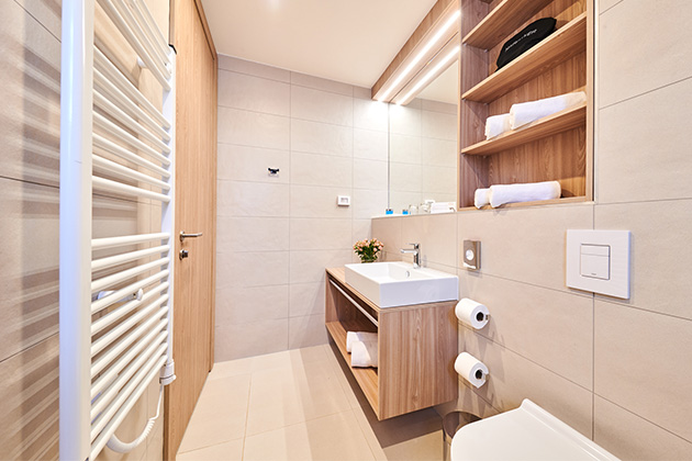 Garden Suites Umag Plava Laguna 2018 Premium Garden Suite sea side U4BNG (3)