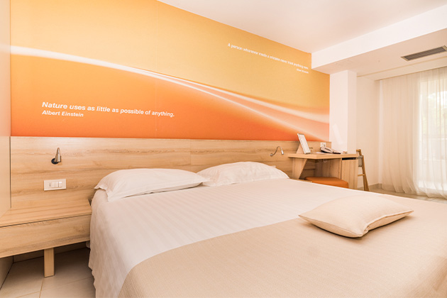 Residence Umag Classic room with balcony park side 2