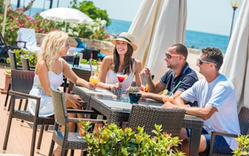 camping-stella-maris-restaurants-bars-bars
