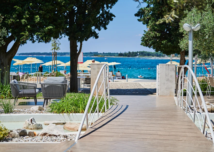 Hotel Umag Plava Laguna 2021 Reception - Lobby bar (1) (3)