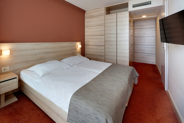 Hotel Materada Plava Laguna Suite with balcony sea view U3BM-1