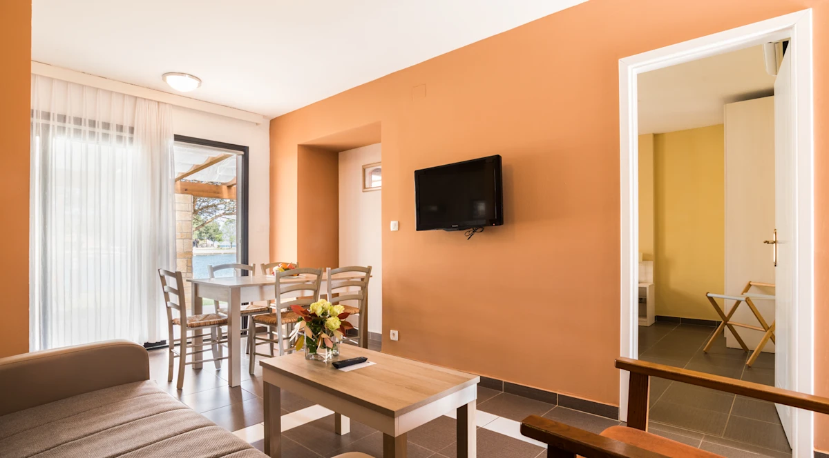 apartments-amfora-plava-laguna-amfora-premium-bungalow-4+2-2