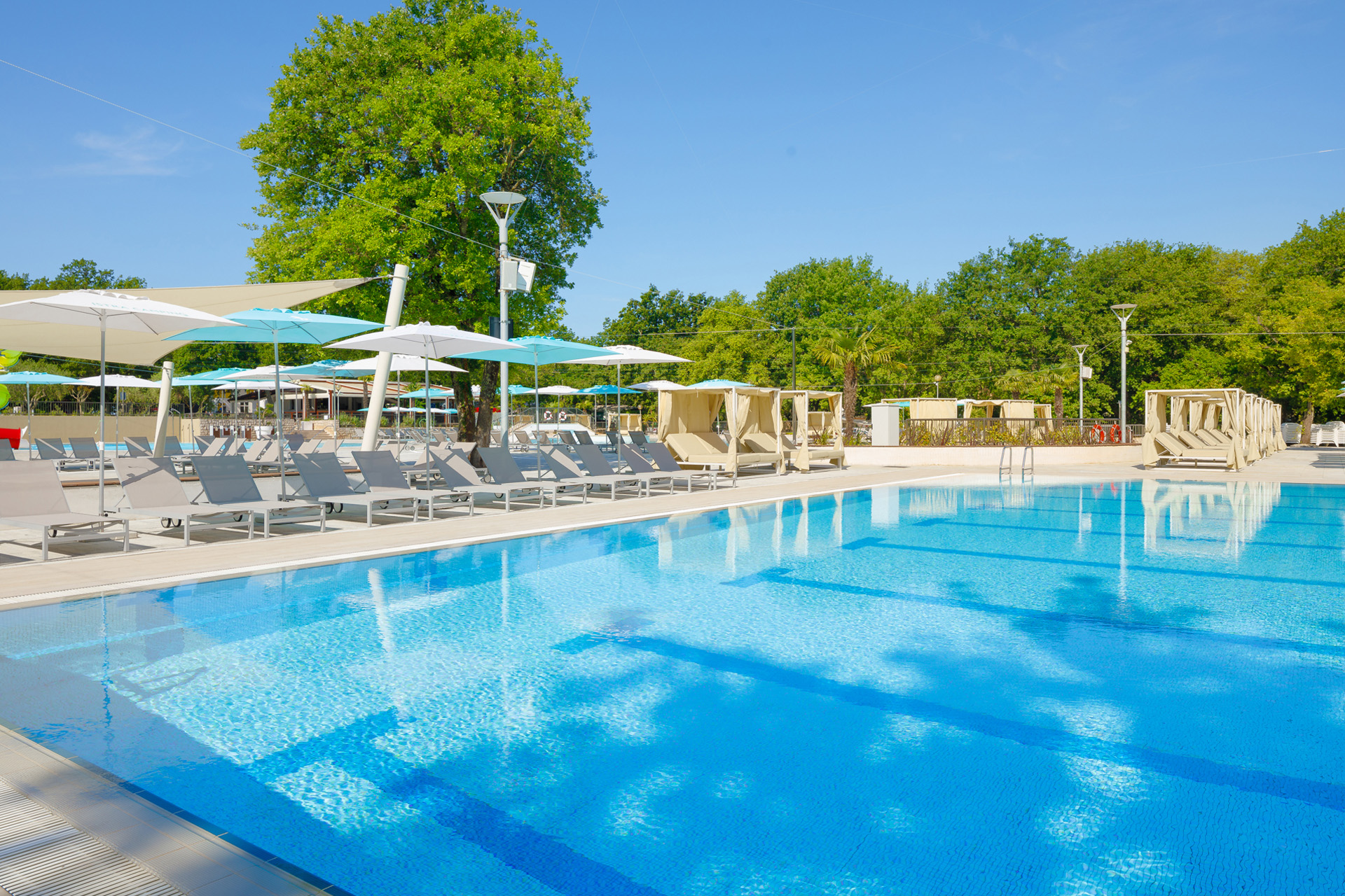 Istra Camping Camping Bijela Uvala 2024 swimming pool (3)