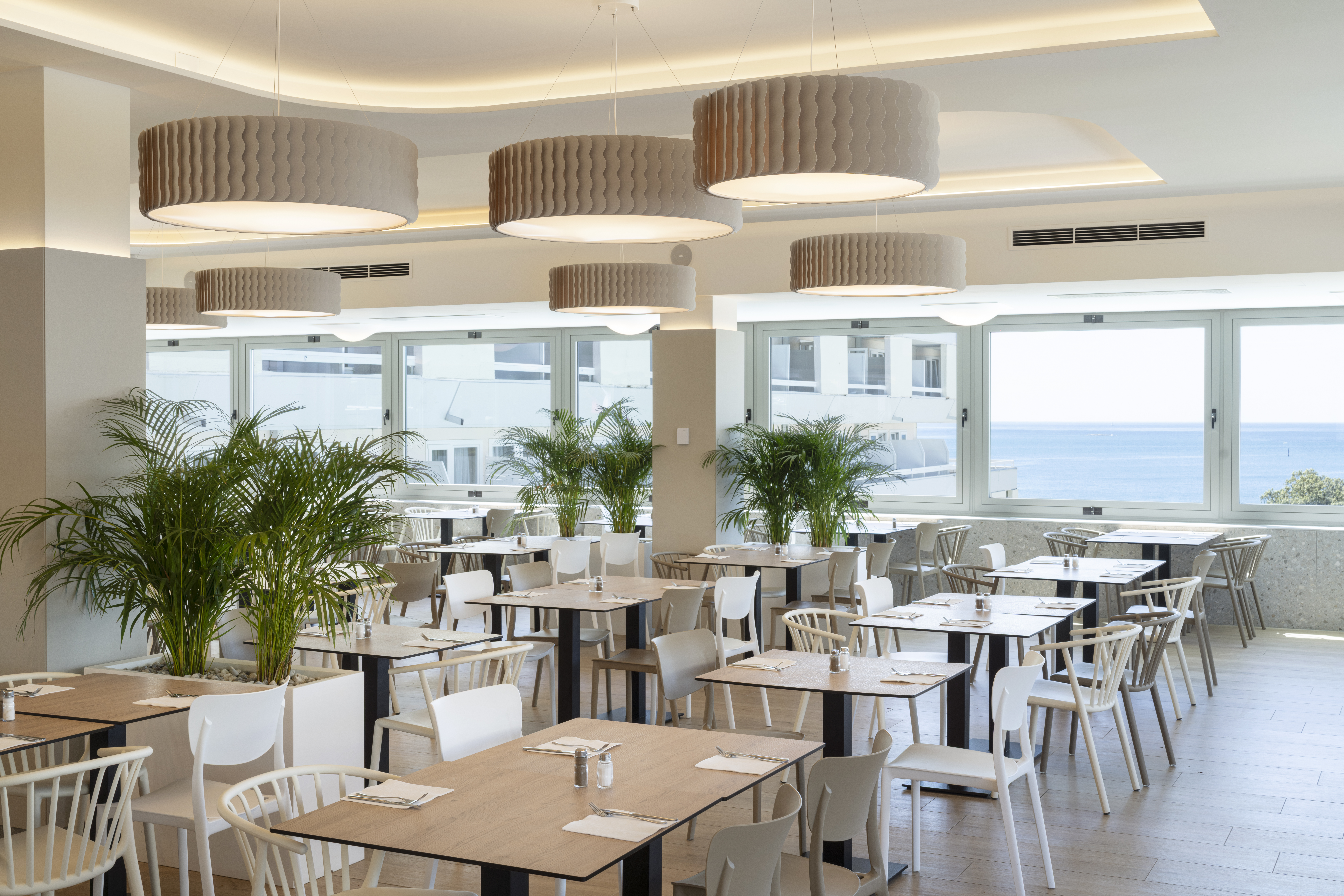 Hotel Delfin Plava Laguna 2026 restaurant&bars restaurant (10)