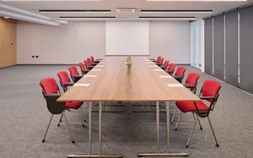 Hotel Pelegrin Adriatic meeting room 672x417