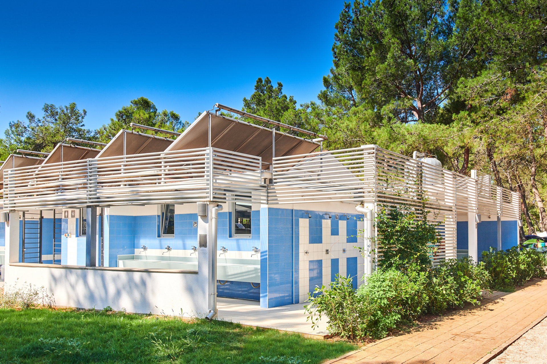 camping-stella-maris-accommodation-sanitary