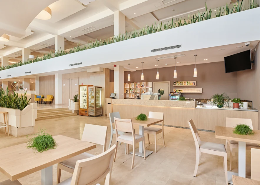 hotel-plavi-plava-laguna-lobby-bar-1