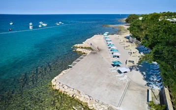 camping-park-umag-pools-beaches-canova-beach