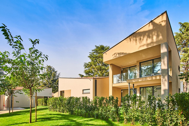 Superior Garden Suite s balkonom strana park