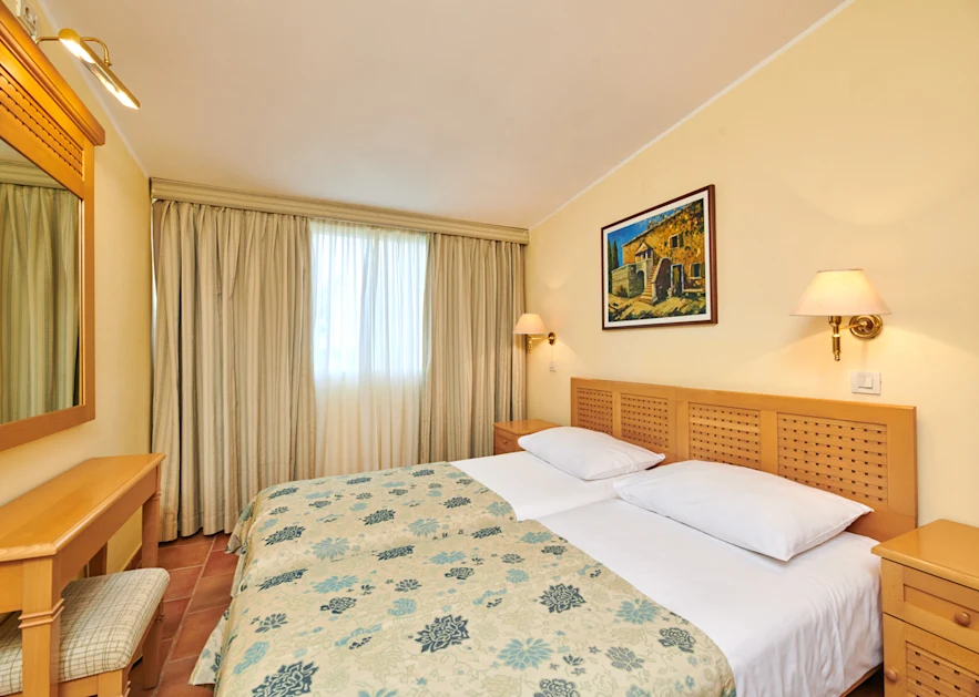 apartments-bellevue-plava-laguna-accommodation-units-classic-apartment-fo-4+1-persons-2