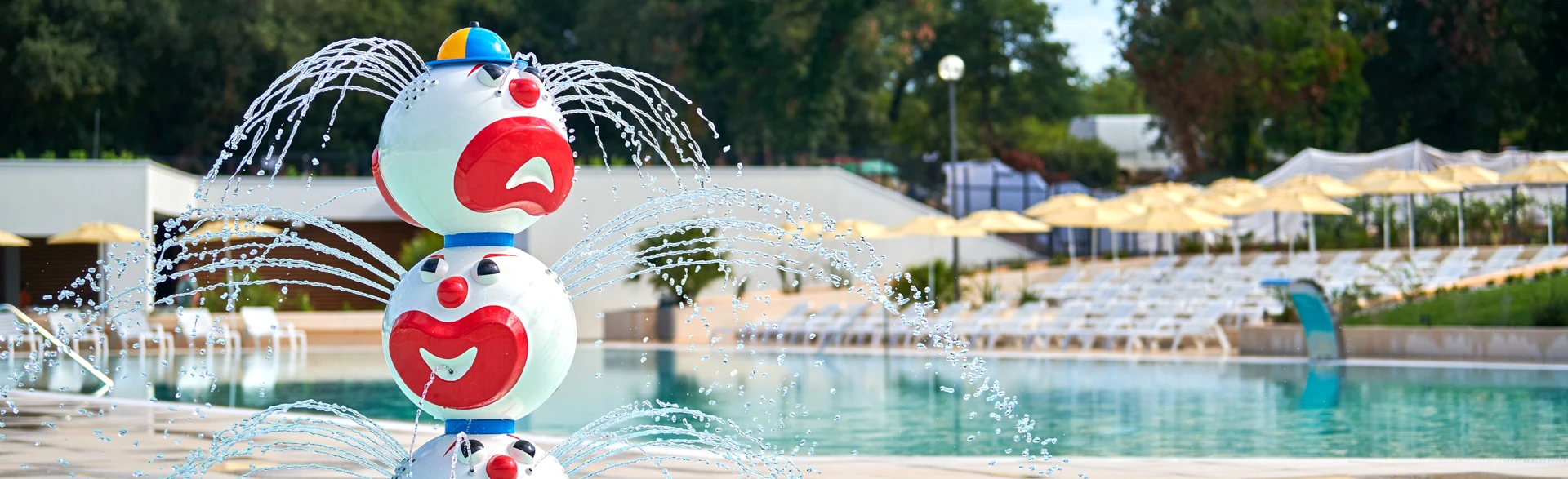 camping-stella-maris-overview-pools-beaches-pool