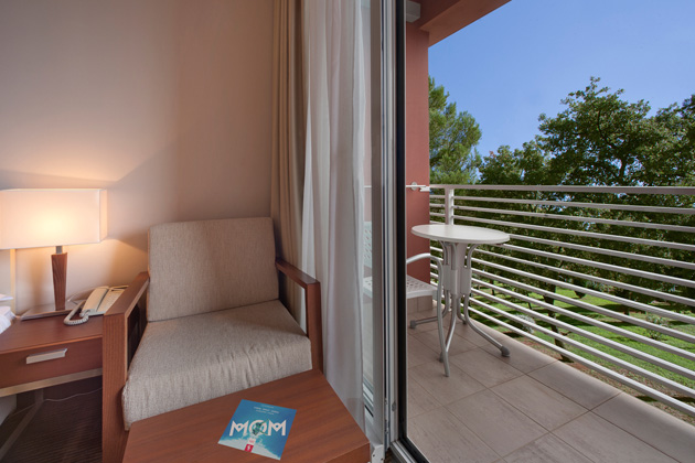 Hotel Albatros Classic room with french bed and balcony