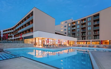 Park Resort - Beaches and pools - Pool Relax