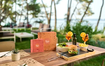 Camping Savudrija Bars and Restaurants 2025 Burger and Snack bar Pineta 71