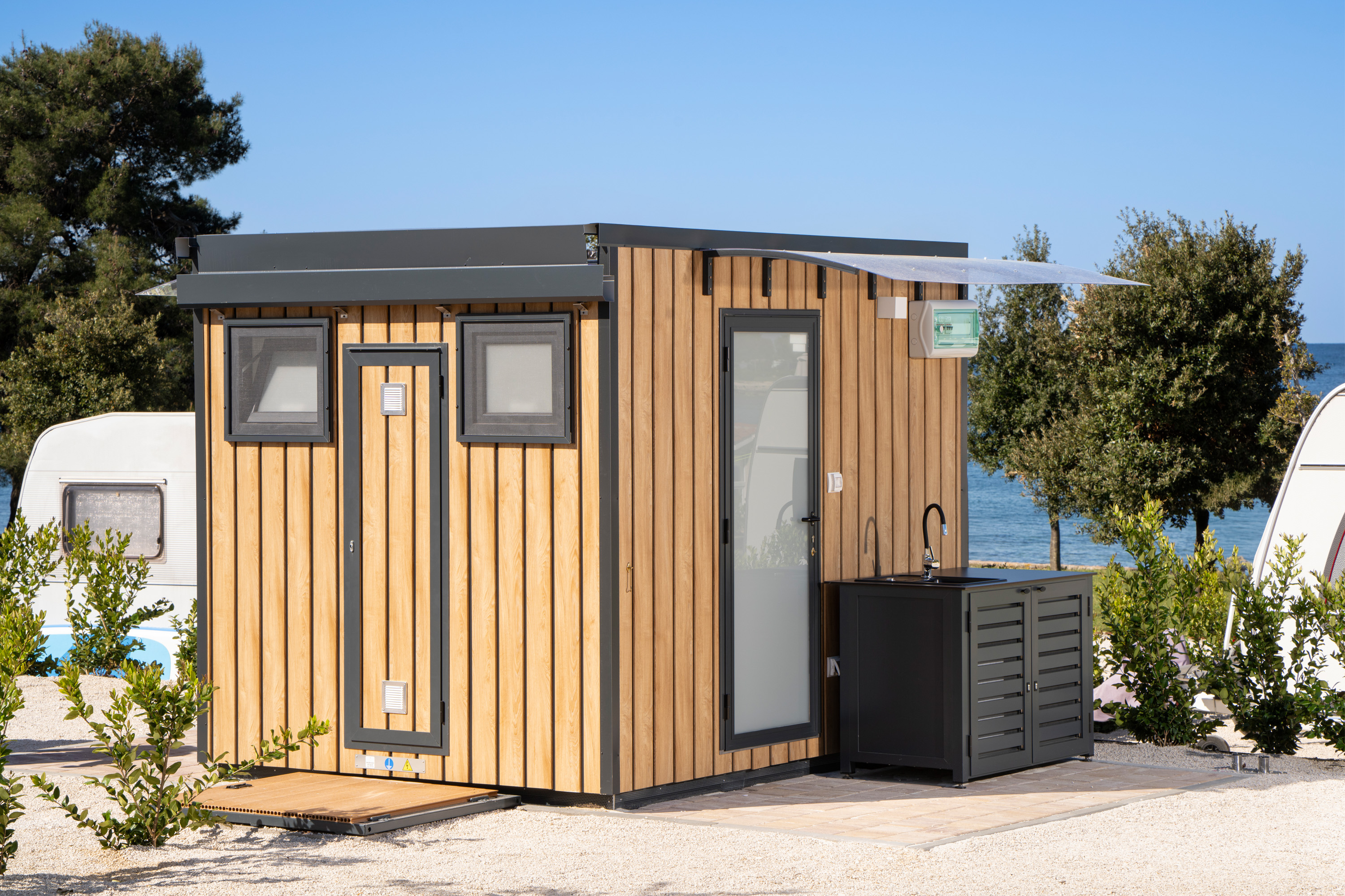Superior Mare pitch with bathroom/ 0003 141361 Camping Ulika IC 2026 pitches Superior Mare private bathroom SPPB (1 (6) 9131x6087