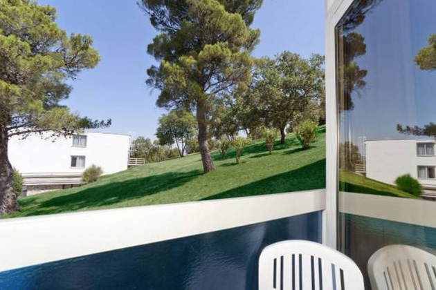 Classic soba z balkonom