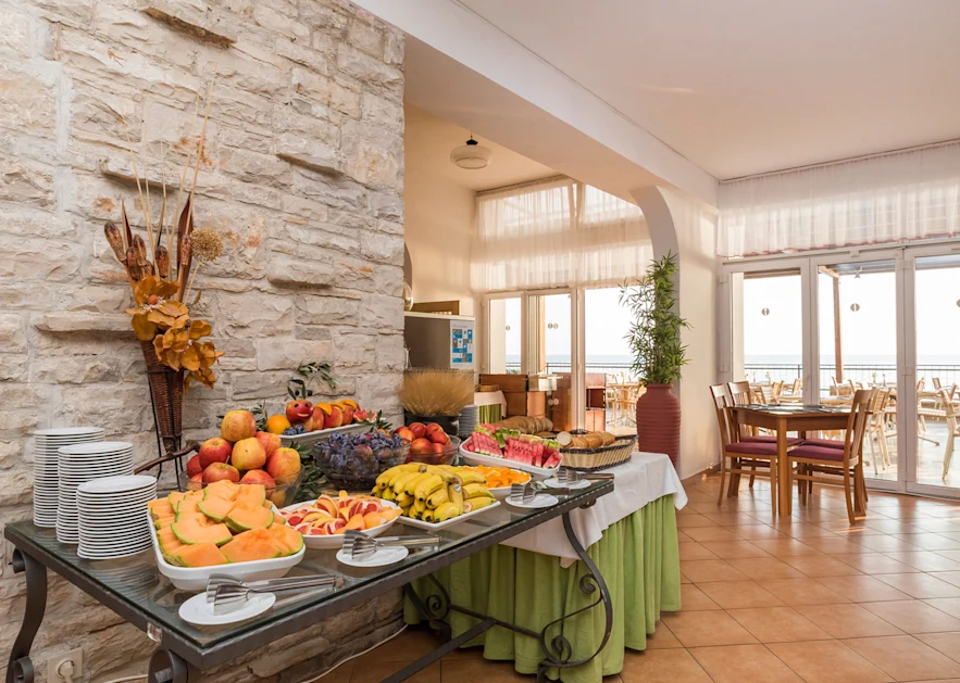 rooms-savudrija-restaurant-1