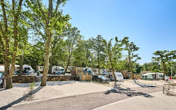 Camping Ulika IC SUPERIOR MARE PITCH WITH BATHROOM2